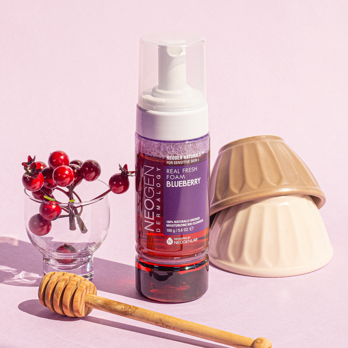Neogen Real Fresh Foam Cleanser Blueberry 160g — Neogen official product image 7