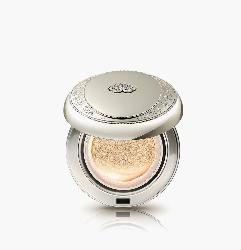 THE WHOO Gongjinhyang Radiant White Moisture Cushion Foundation -NO.21 X 2ea — official product image 1