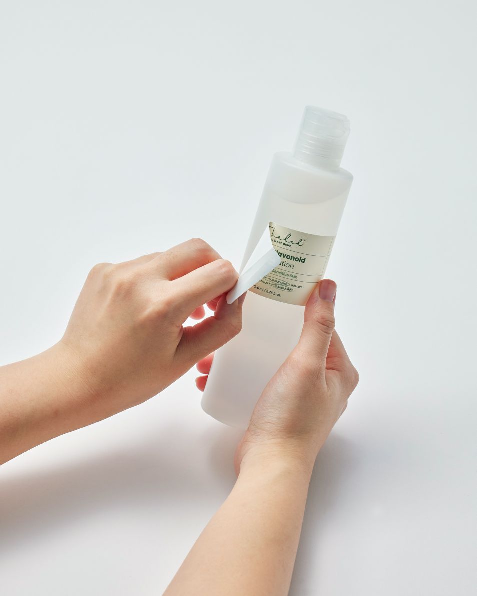 THE LAB by blanc doux Green Flavonoid Solution 200ml — official product image 10