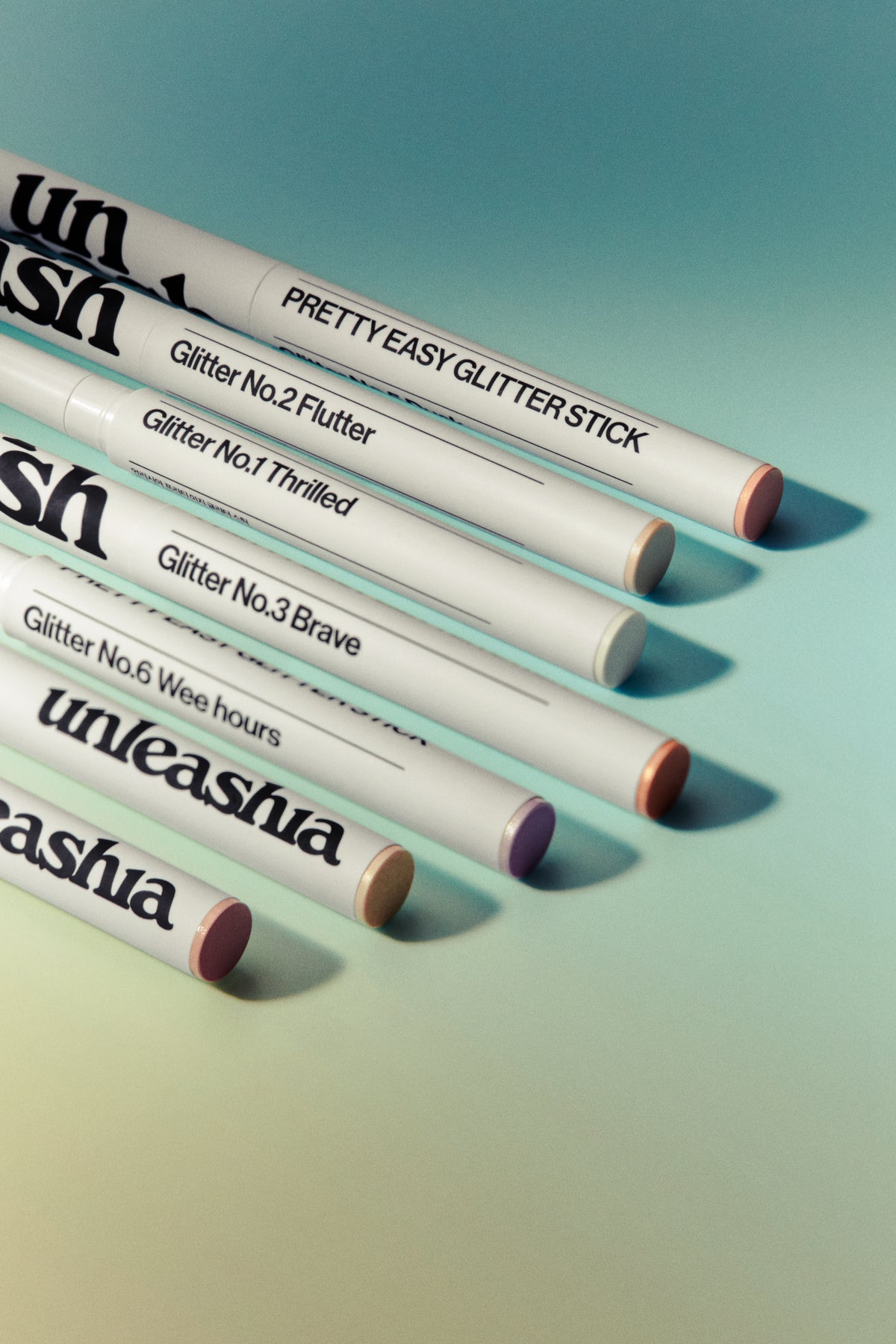 UNLEASHIA Pretty Easy Glitter Stick No.1 Thrilled 0.7g - official product image 11