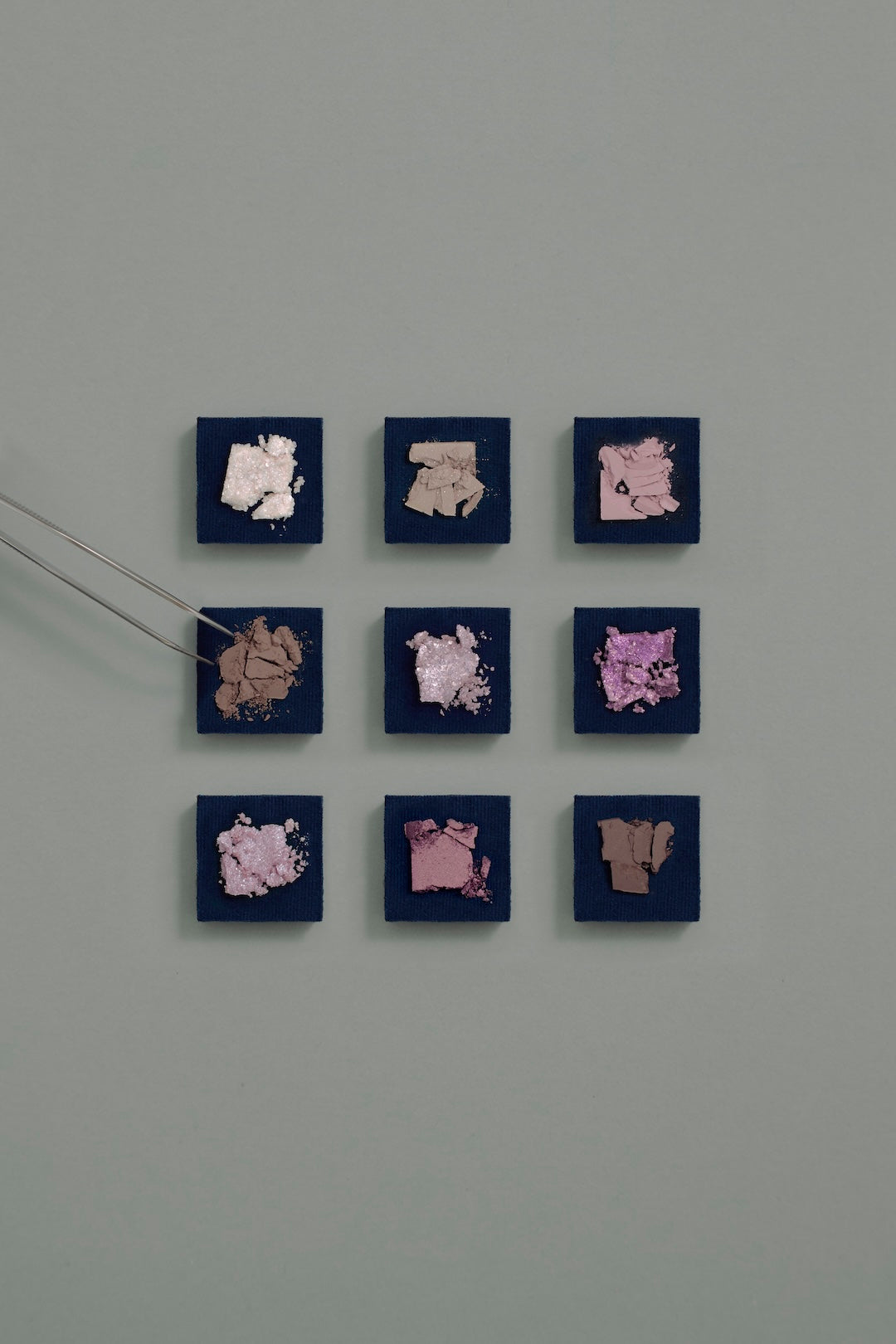 UNLEASHIA Glitterpedia Eye Palette No.4 All of Lavender Fog 7.5g - official product image 6