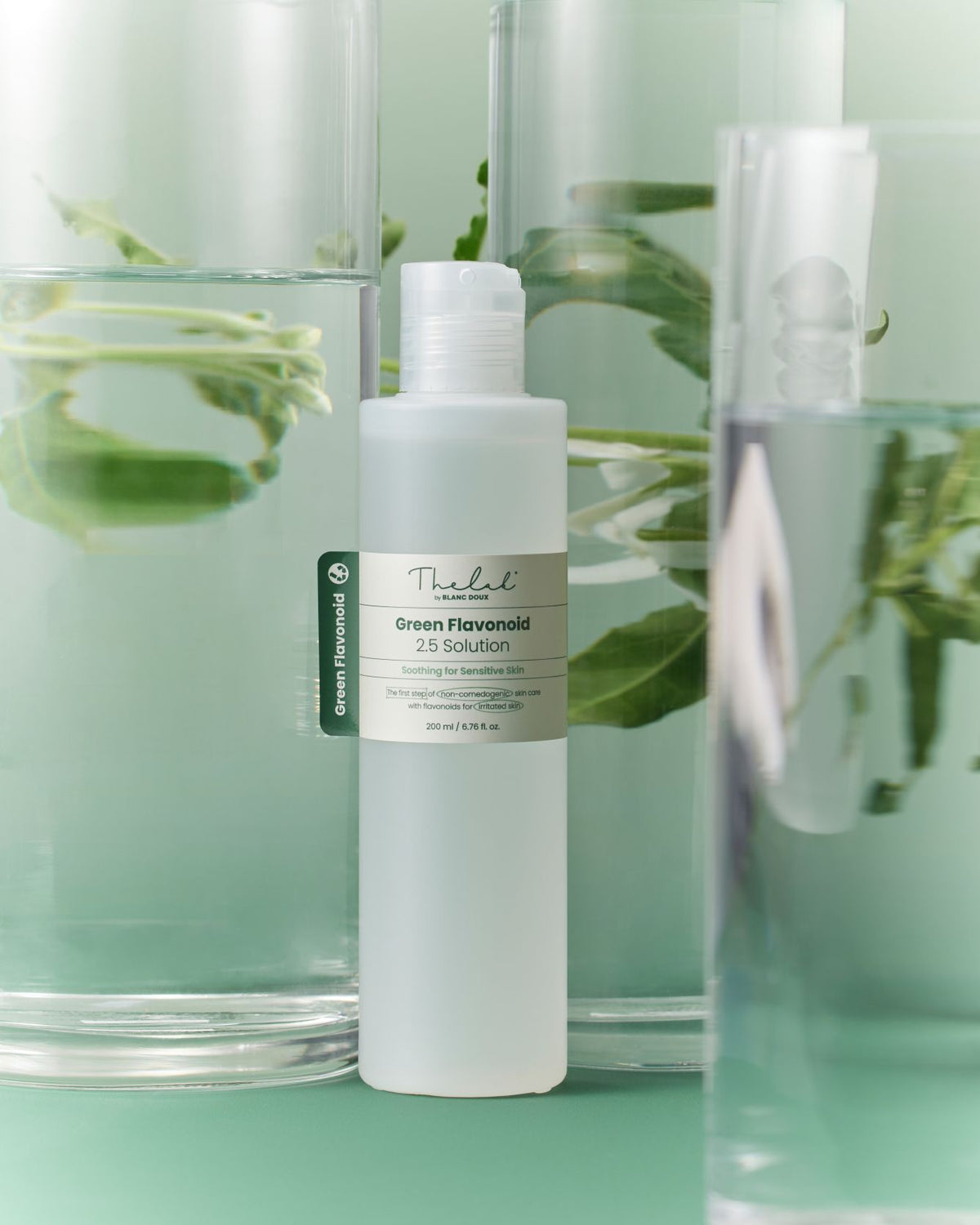 THE LAB by blanc doux Green Flavonoid Solution 200ml — official product image 8